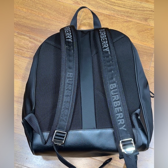 EUC HOST PICK BURBERRY BLACK  NYLON BACKPACK BAG MEDIUM. - Picture 4 of 16